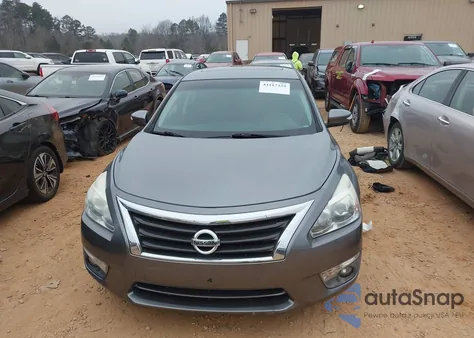 2015 Nissan Altima 2.5 Sv z USA, uszkodzony, nr VIN 1N4AL3AP7FC287813